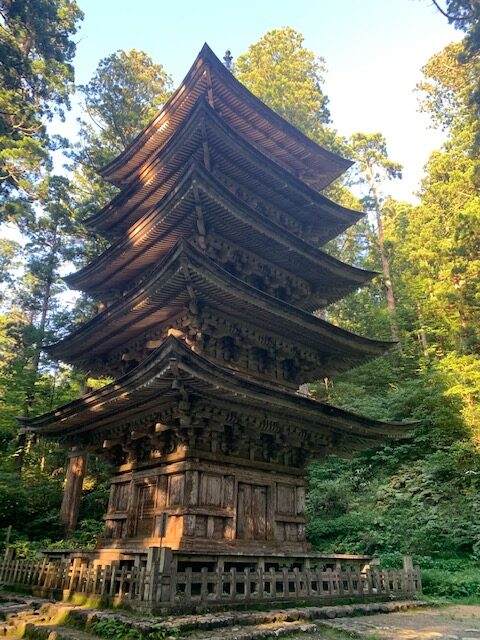 Shrine-like sanctuary houses five contemporary deities - QAGOMA Blog